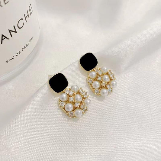 Square Ear Drop Earrings Pair