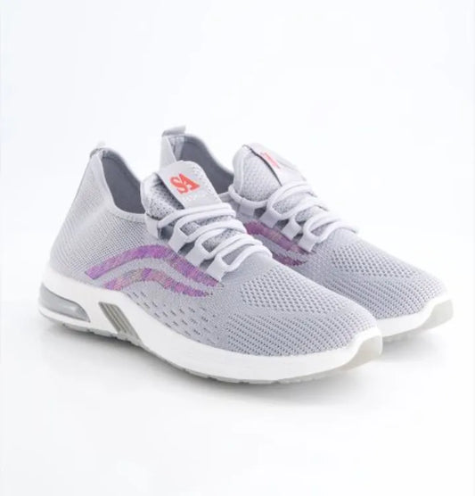 Best Quality White and Black Sneakers for Women