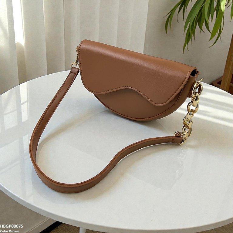 Aurelia Saddle Armpit Bag Brown