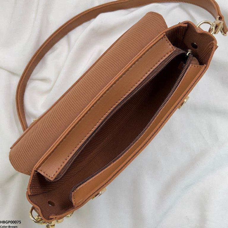 Aurelia Saddle Armpit Bag Brown